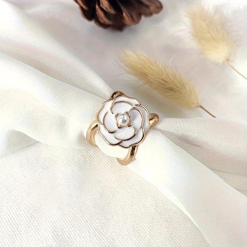 4-Piece Elegant Rose Gold Faux Pearl Scarf Clip Set - Versatile Metal Square Knot and Ring Clasp Clips, Secure Fastening