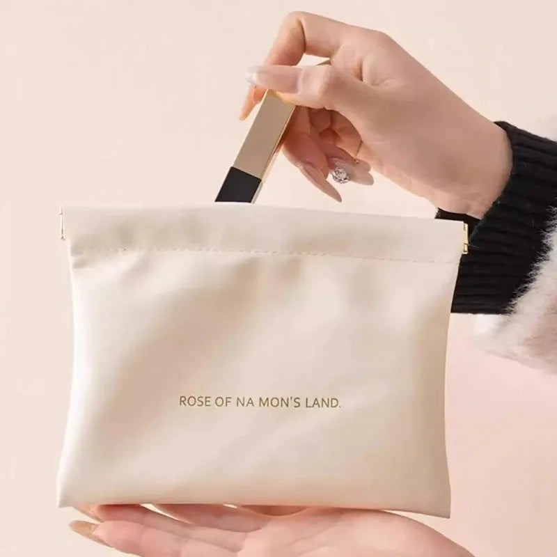 Bullet Storage Bag with Automatic Closure, Wired Headphone Storage Bag, PU Coin Purse, Mini Portable Lipstick and Makeup Bag